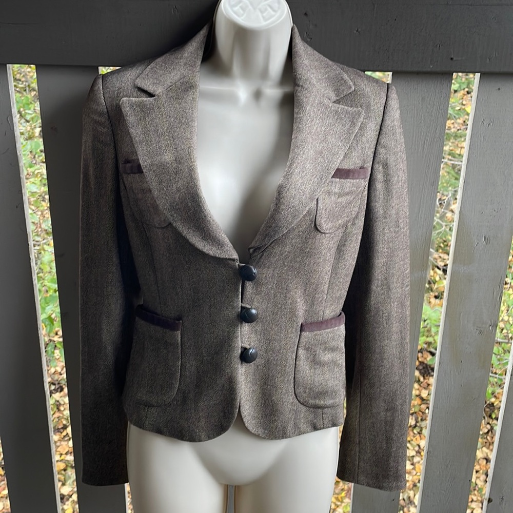 Never been worn size 4 Banana Republic Travel Jacket